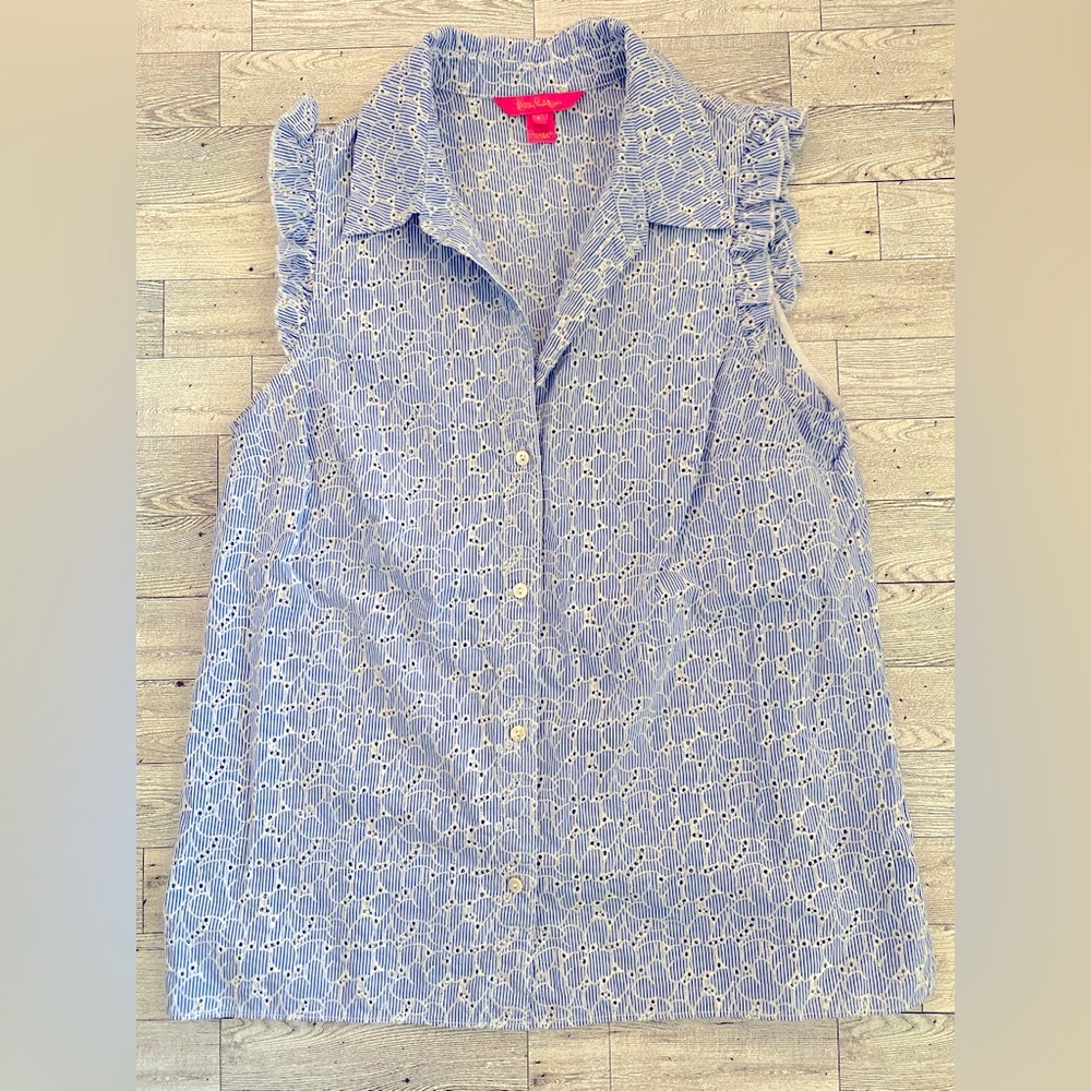 LIKE NEW Lilly Pulitzer top